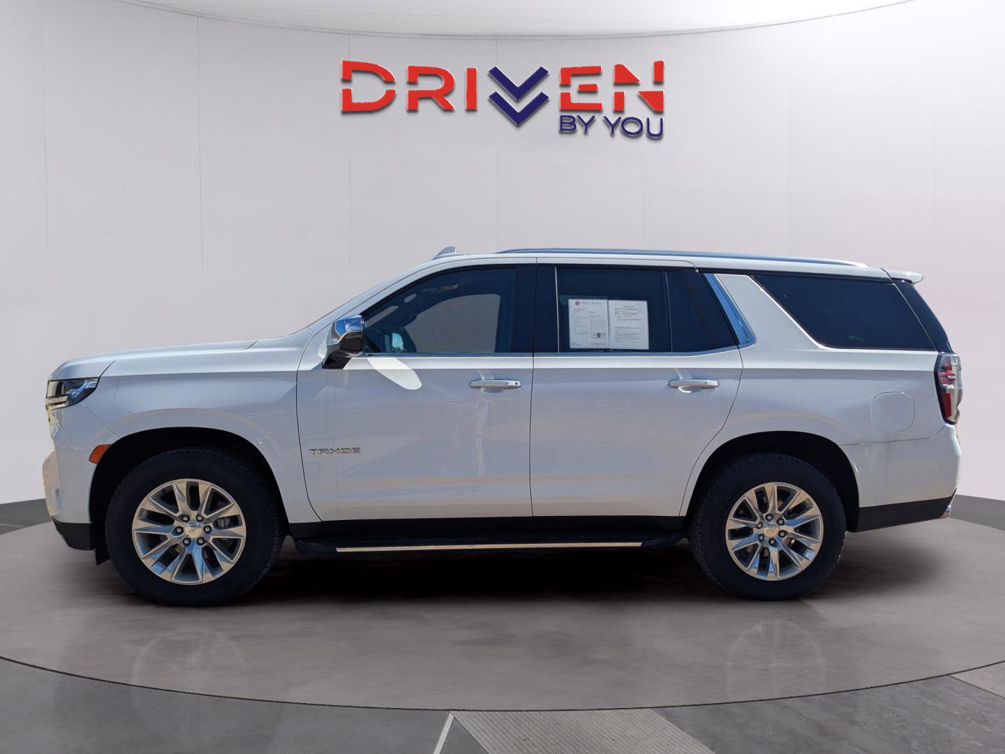 Used 2024 Chevrolet Tahoe Premier image 2