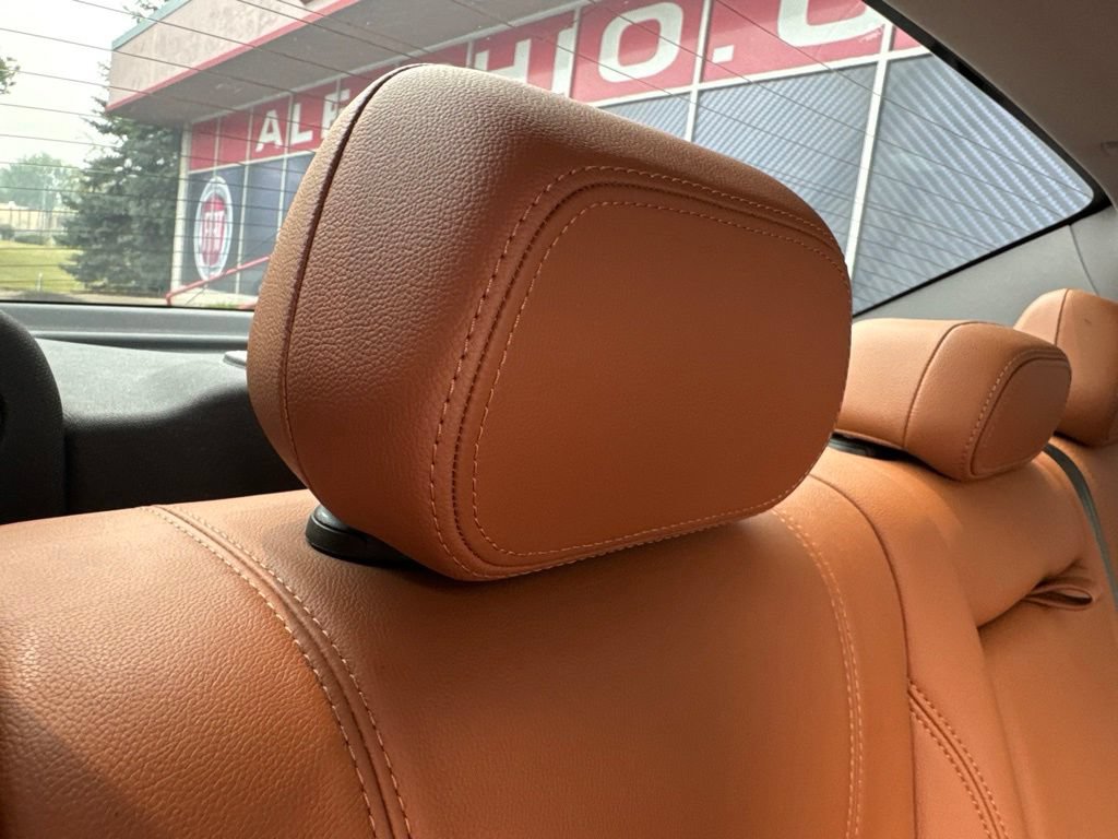 Used 2019 Alfa Romeo Giulia AWD image 64