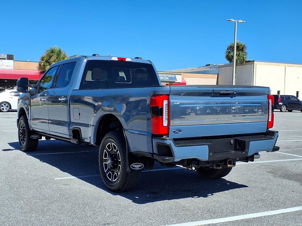 Used 2023 Ford F250 Platinum AWD/4WD image 5