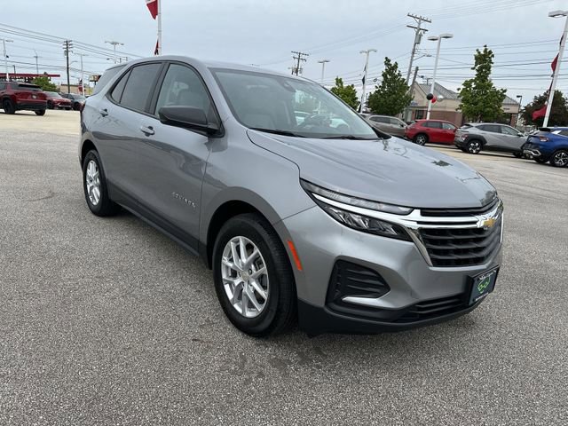 Used 2024 Chevrolet Equinox LS w/ LS Convenience Package FWD image 11