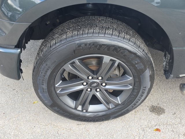 Used 2015 Ford F150 XLT RWD image 9