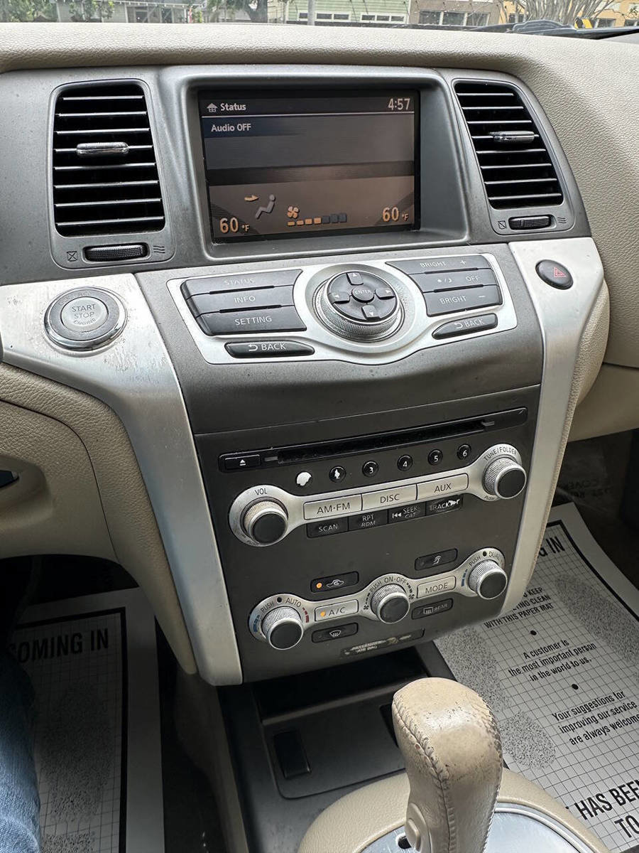 Used 2013 Nissan Murano SV FWD image 16