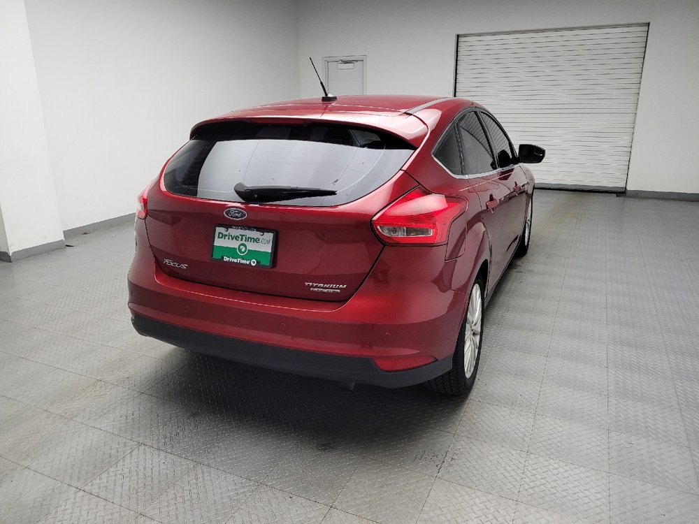 Used 2016 Ford Focus Titanium FWD image 7