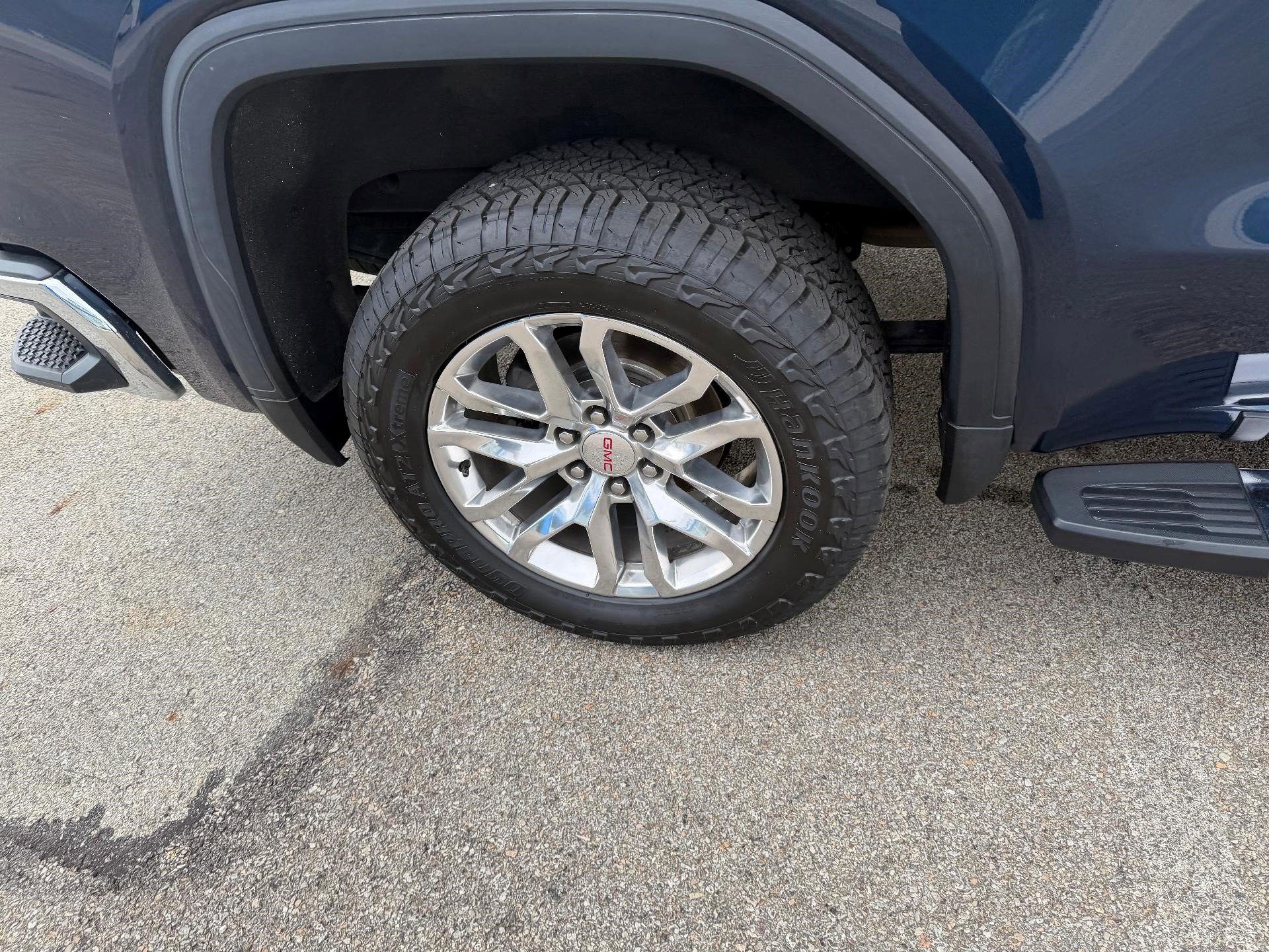 Certified 2022 GMC Sierra 1500 SLT w/ SLT Premium Plus Package image 9