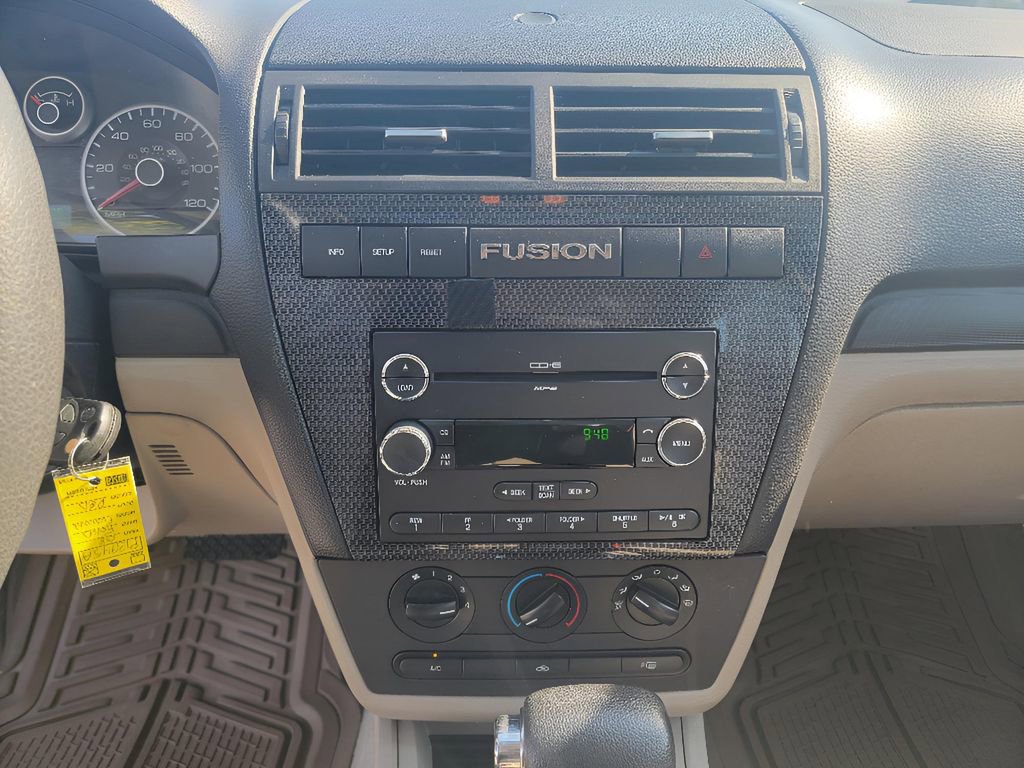 Used 2008 Ford Fusion SE FWD image 18