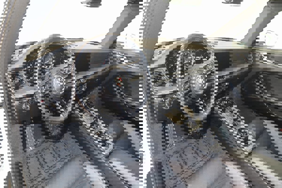 Used 2020 Porsche 911 Carrera S image 39