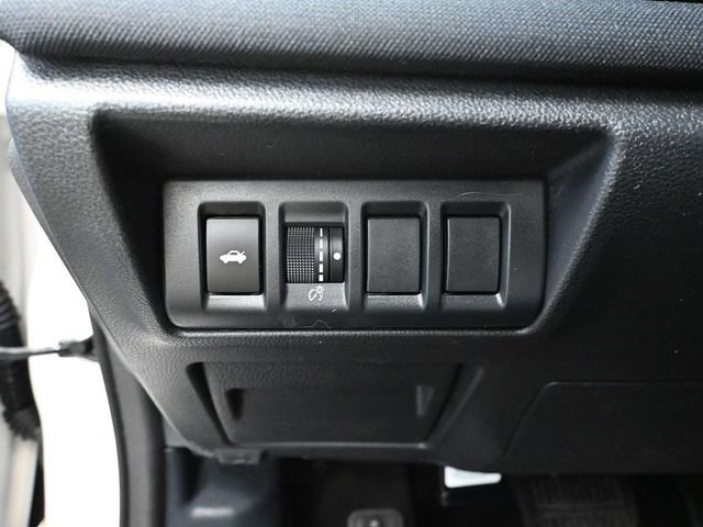 Used 2022 Subaru Legacy Premium image 32