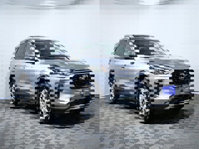 Certified 2023 Ford Escape Active w/ Tech Pack #2 image 1