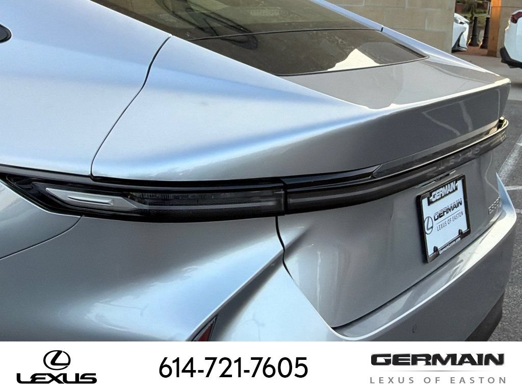 New 2026 Lexus ES 350h AWD w/ Cold Area Package image 14