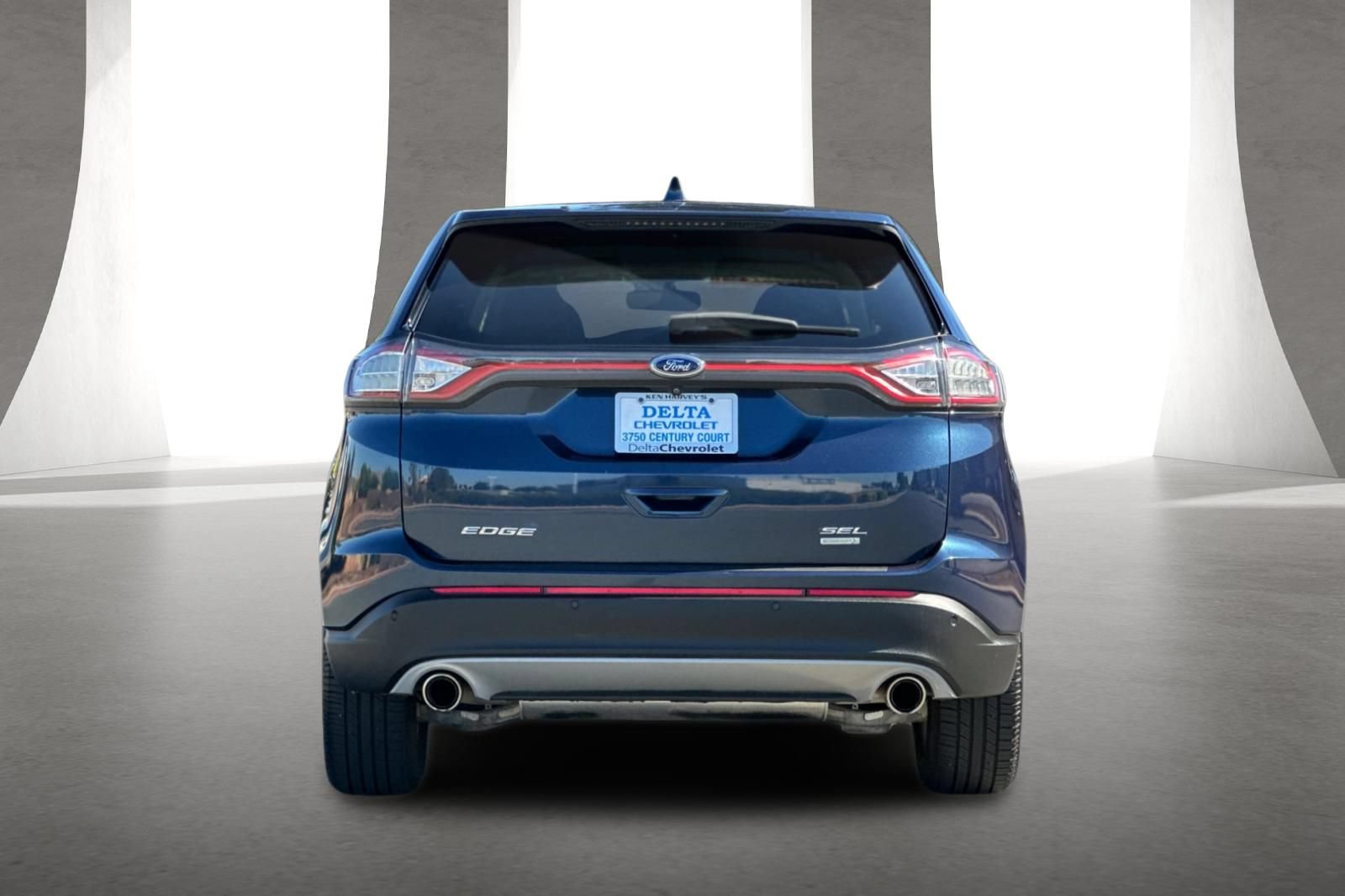 Used 2017 Ford Edge SEL w/ Equipment Group 201A FWD image 5