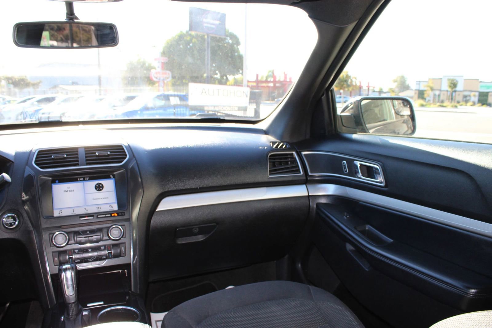 Used 2017 Ford Explorer XLT w/ Equipment Group 201A image 35