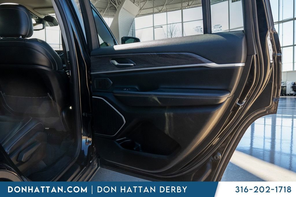 Used 2021 Jeep Grand Cherokee L Limited image 26