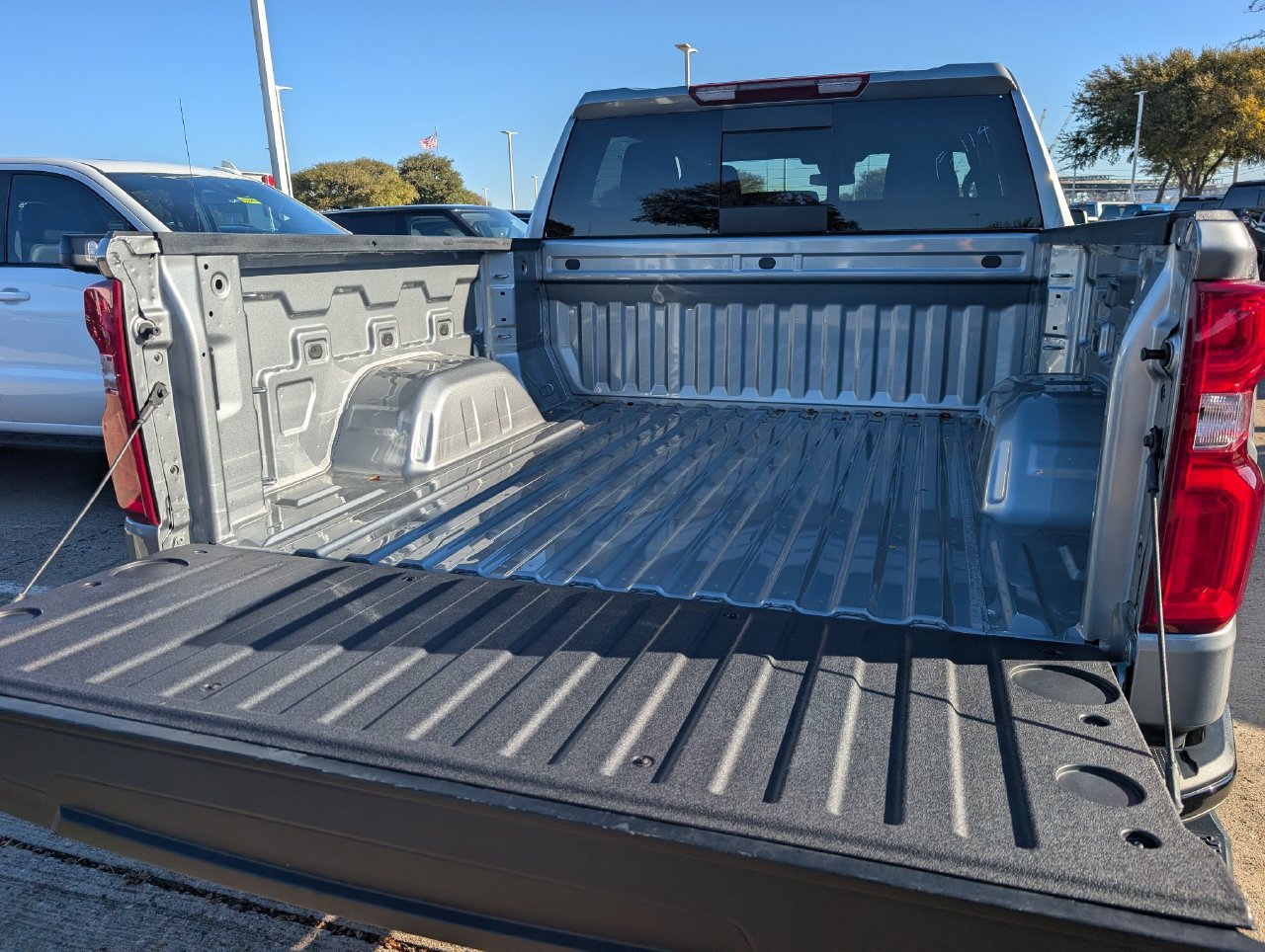Used 2026 Chevrolet Silverado 1500 LT Trail Boss w/ Convenience Package II AWD/4WD image 26