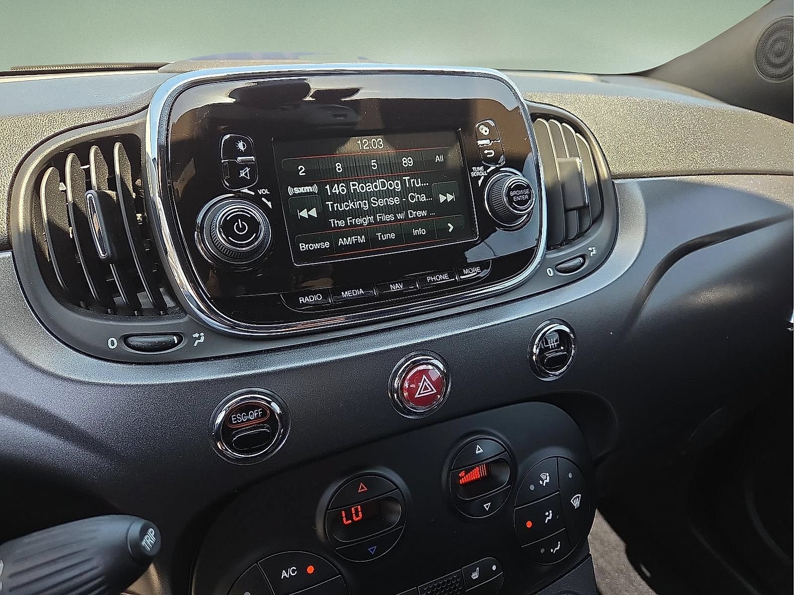 Used 2019 FIAT 500 e FWD image 7
