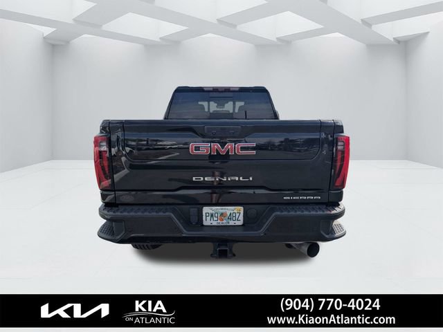 Used 2024 GMC Sierra 2500 Denali w/ Denali Reserve Package image 4