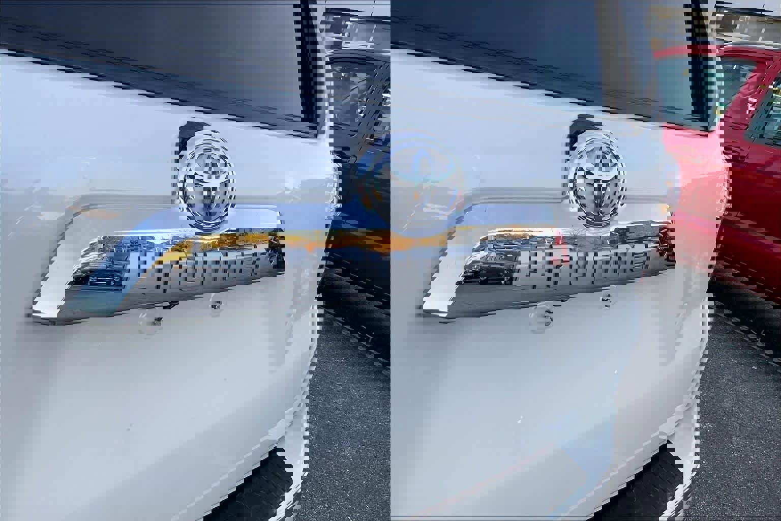 Used 2023 Toyota 4Runner Limited image 30