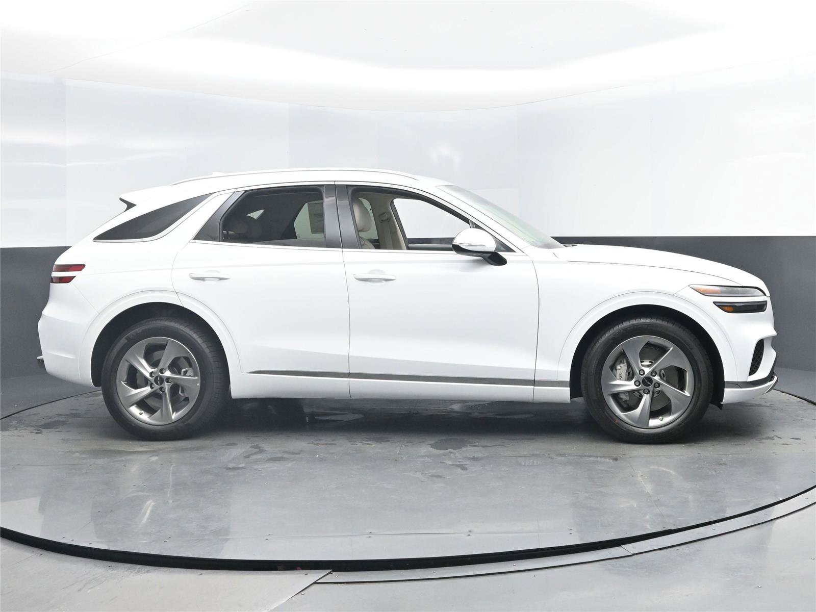 New 2026 Genesis GV70 2.5T Select image 4