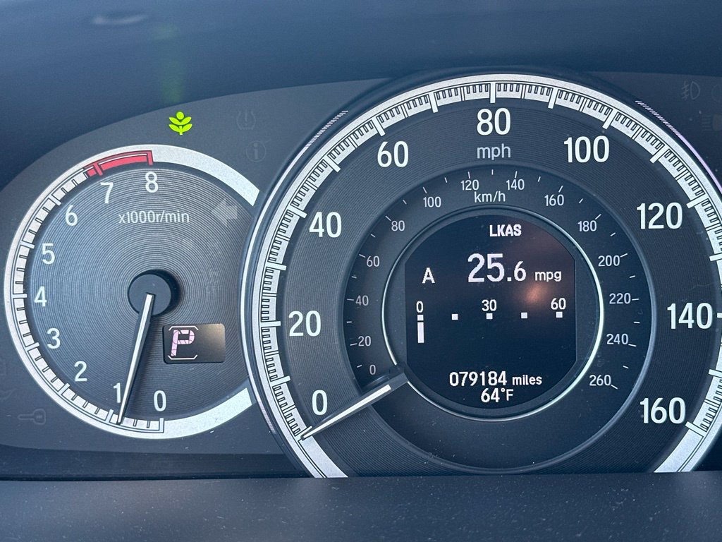 Used 2016 Honda Accord Touring image 27