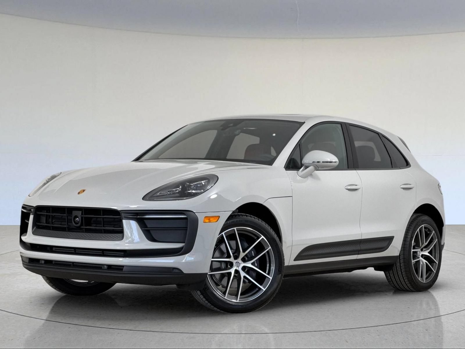 New 2026 Porsche Macan AWD/4WD image 1