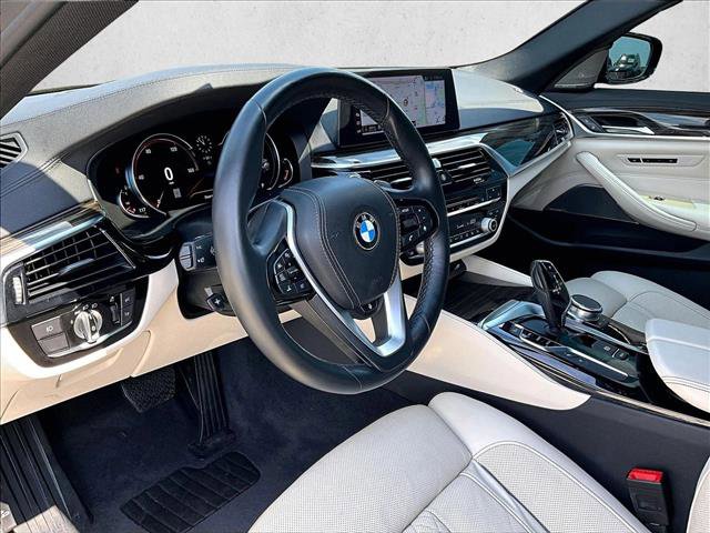 Used 2018 BMW 540i image 14