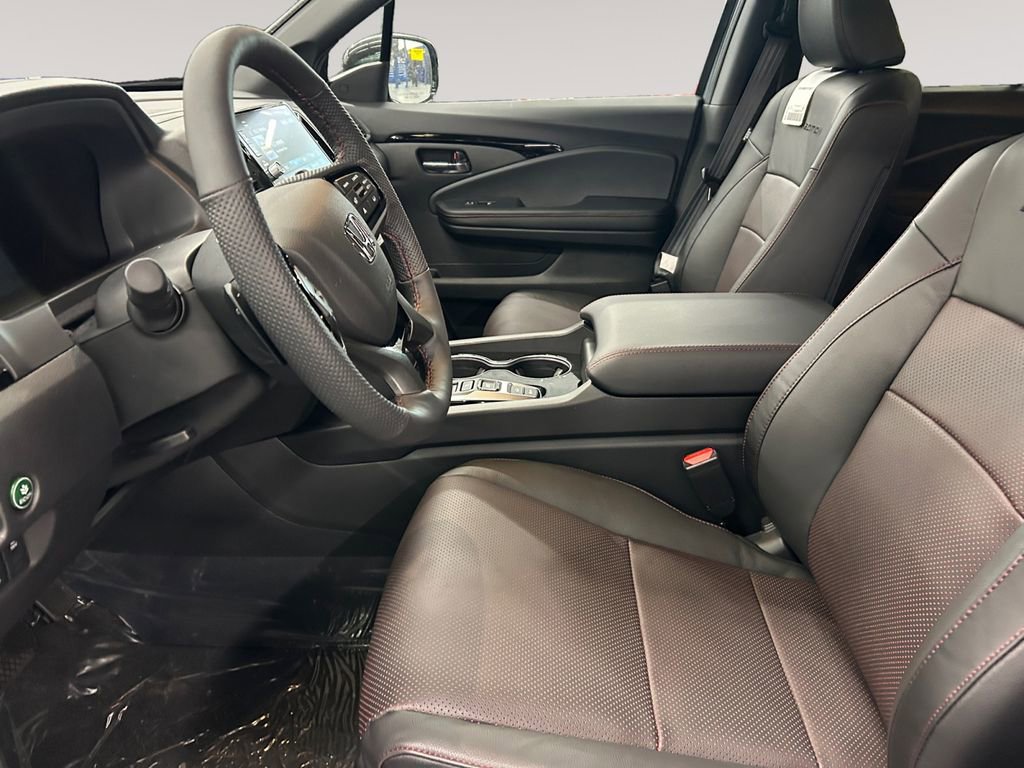 New 2026 Honda Ridgeline Black Edition image 9