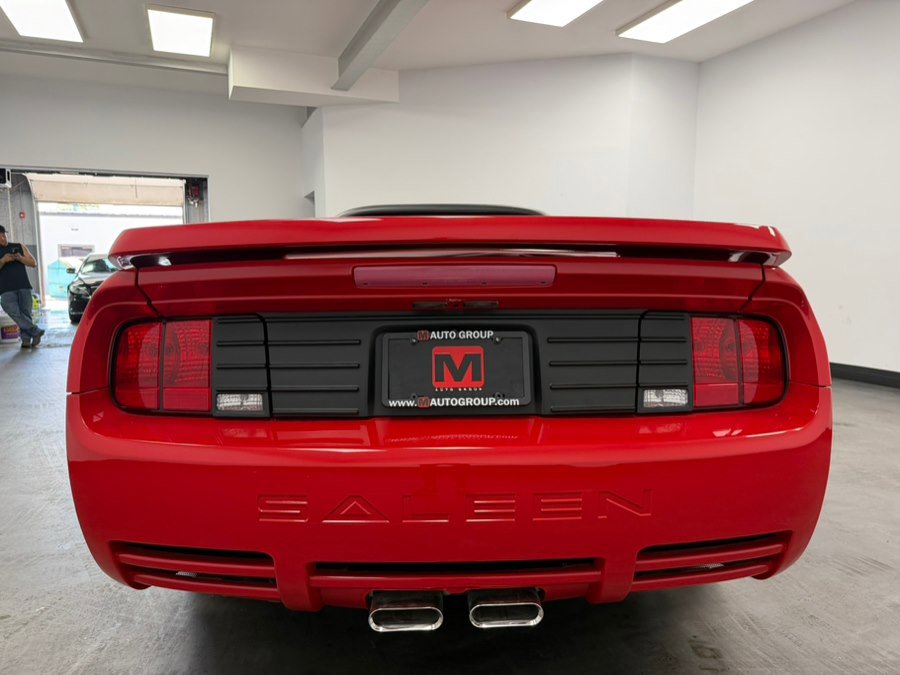 Used 2005 Ford Mustang GT Premium RWD image 11