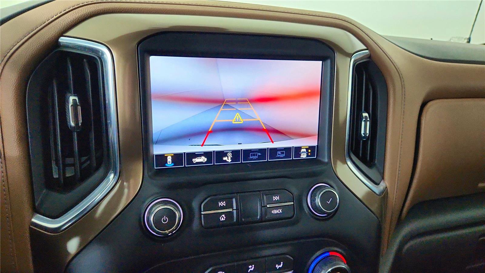 Used 2021 Chevrolet Silverado 1500 High Country image 49