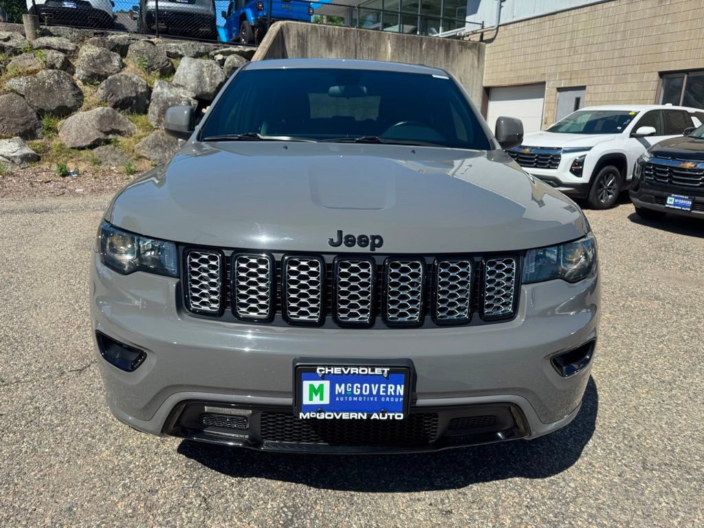 Used 2021 Jeep Grand Cherokee Laredo X AWD/4WD image 10