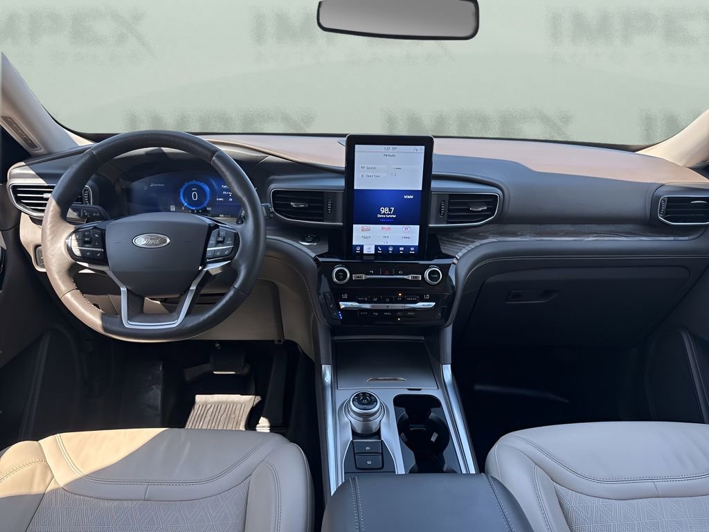 Used 2021 Ford Explorer Platinum w/ Equipment Group 601A image 15