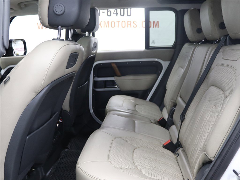 Used 2020 Land Rover Defender 110 HSE AWD/4WD image 12