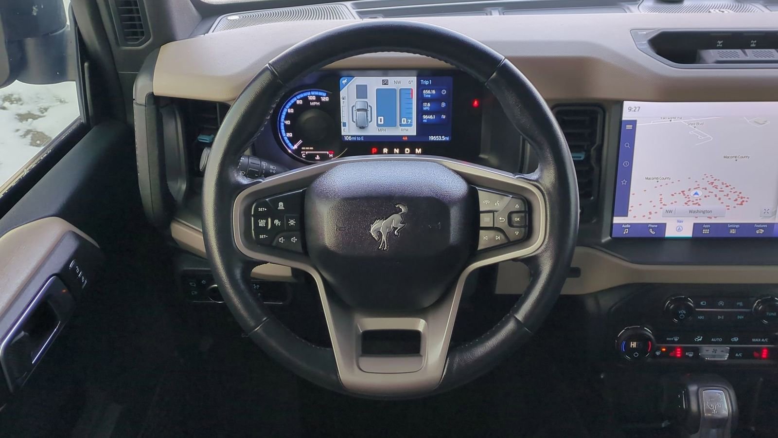 Certified 2024 Ford Bronco Wildtrak image 23