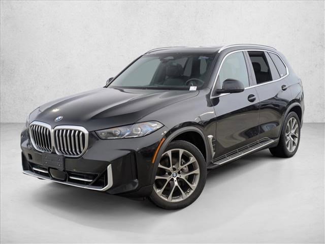 Used 2024 BMW X5 xDrive40i w/ Premium Package image 1