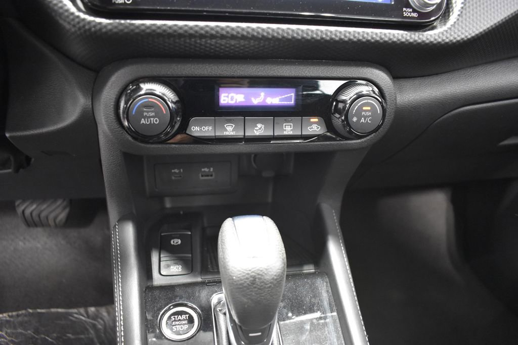 Used 2021 Nissan Kicks SV image 18