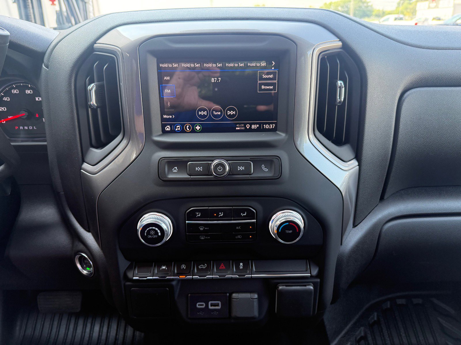 New 2026 GMC Sierra 1500 Pro w/ Pro Value Package image 18