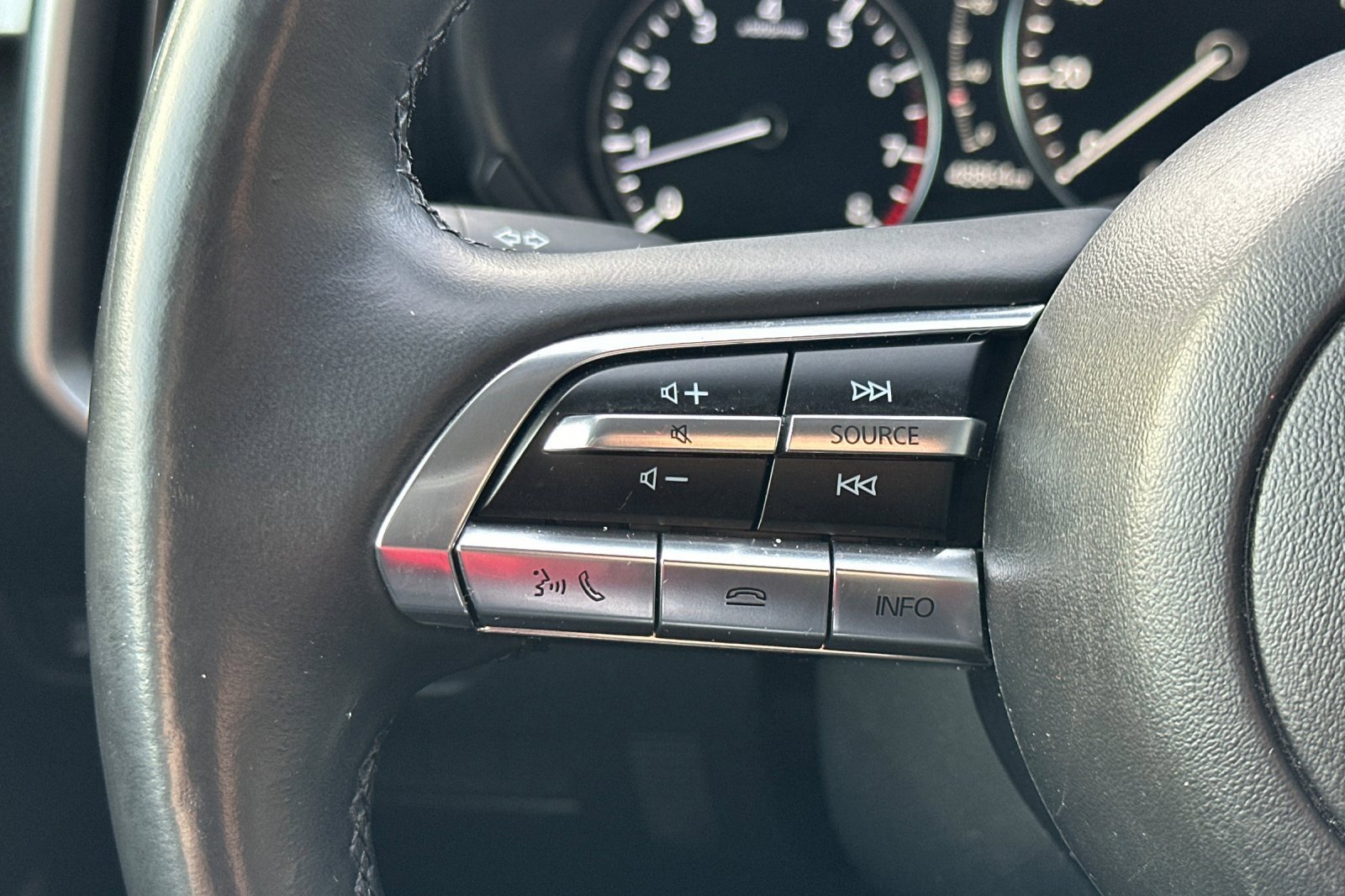 Used 2024 MAZDA CX-50 AWD 2.5 S w/ Preferred Package image 27