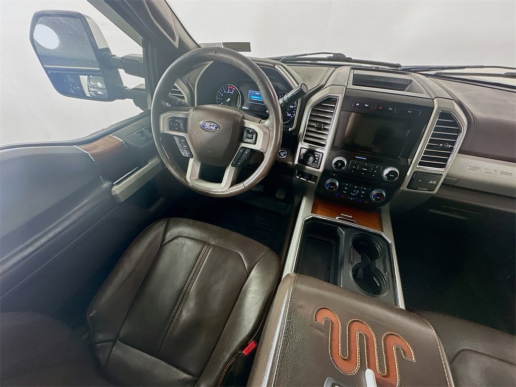 Used 2017 Ford F250 King Ranch w/ King Ranch Ultimate Package image 9