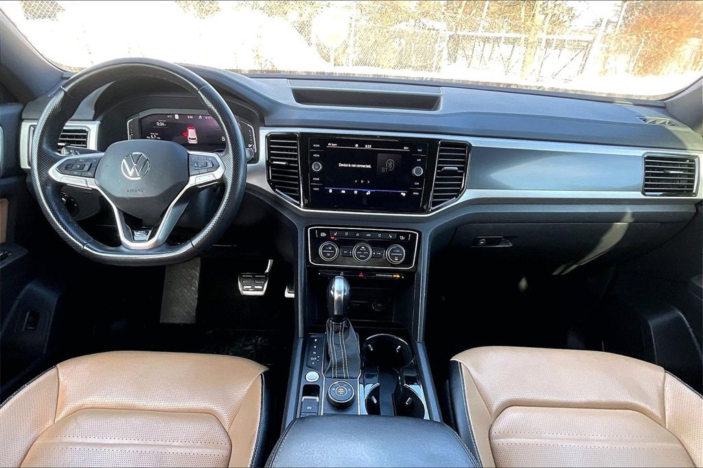 Used 2023 Volkswagen Atlas Cross Sport SEL Premium R-Line image 15