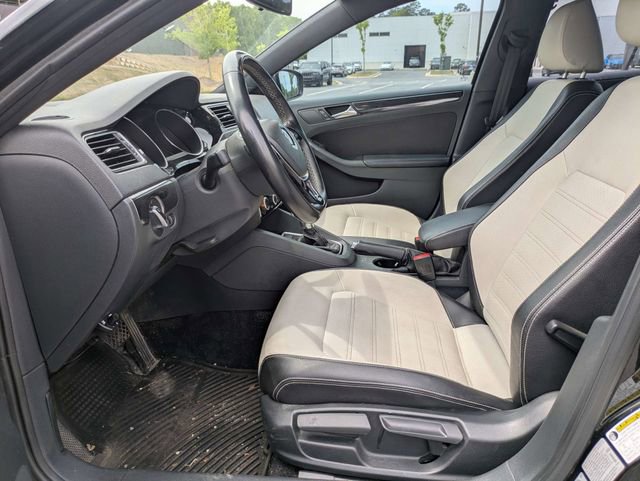 Used 2016 Volkswagen Jetta Sport image 19