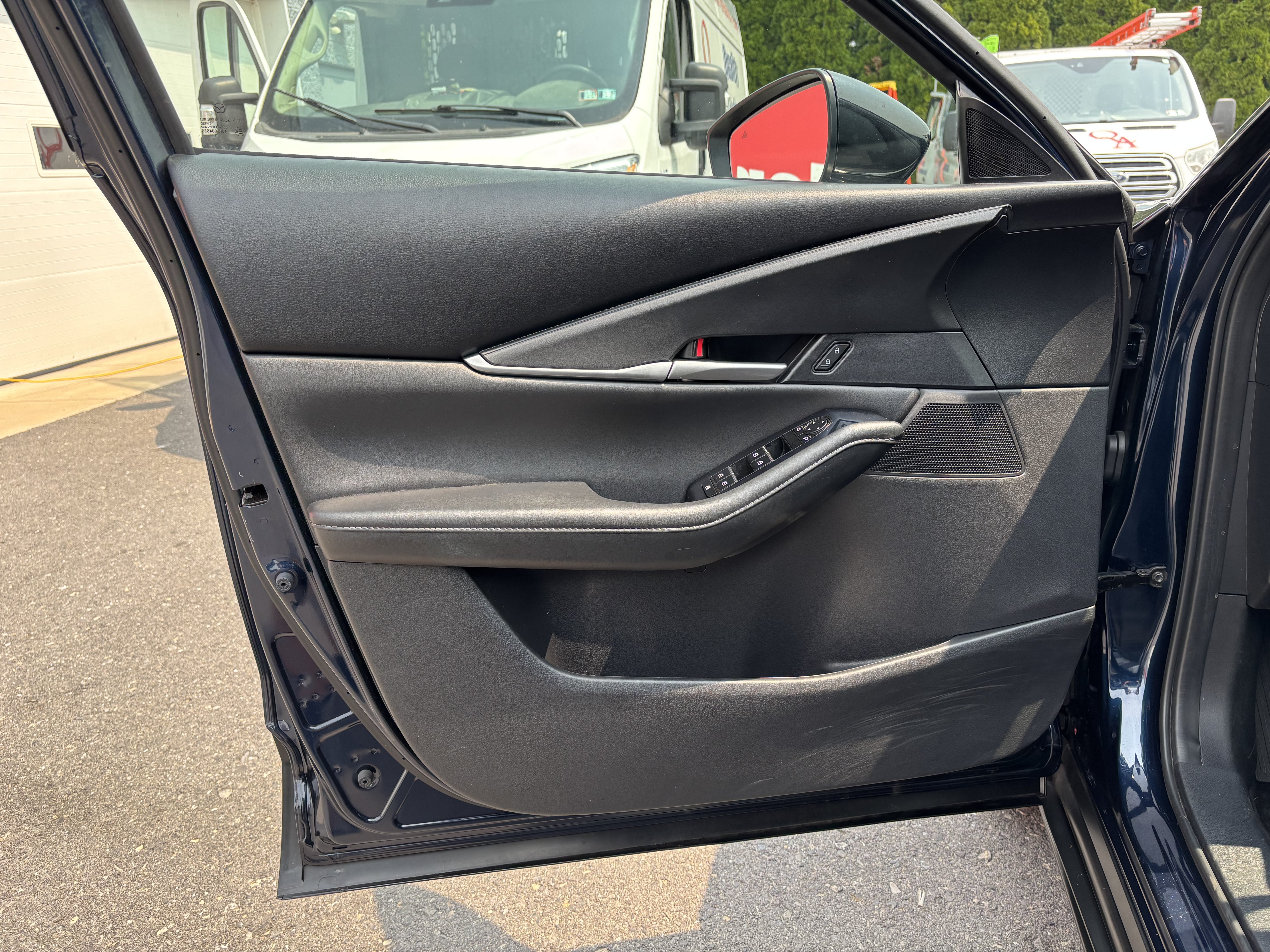 Used 2024 MAZDA CX-30 AWD 2.5 S w/ Select Sport Pkg image 16