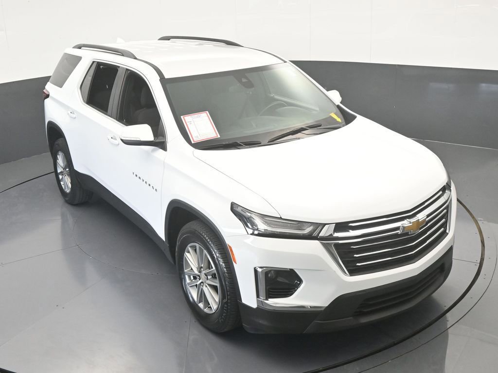 Used 2023 Chevrolet Traverse LT image 55
