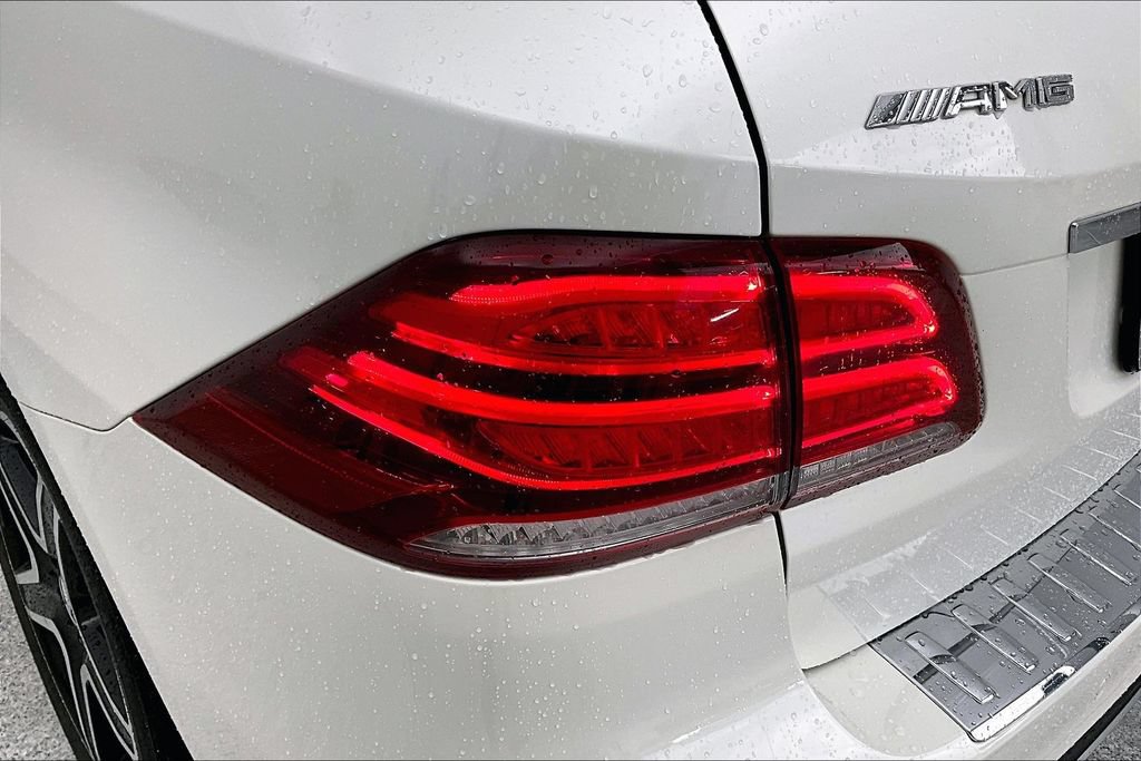Used 2018 Mercedes-Benz GLE 43 AMG 4MATIC image 40
