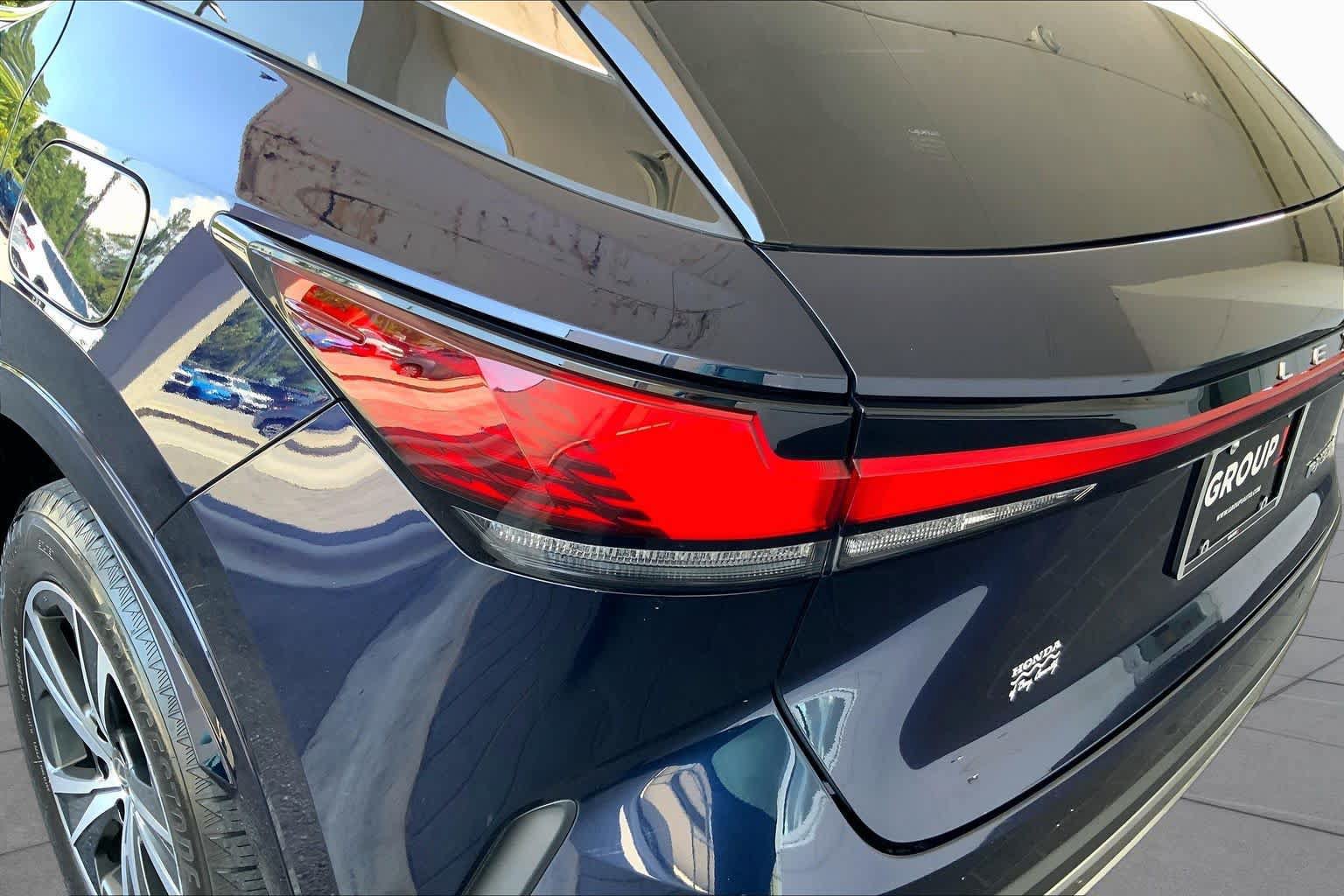 Used 2023 Lexus RX 350 Premium w/ Cold Area Package FWD image 28