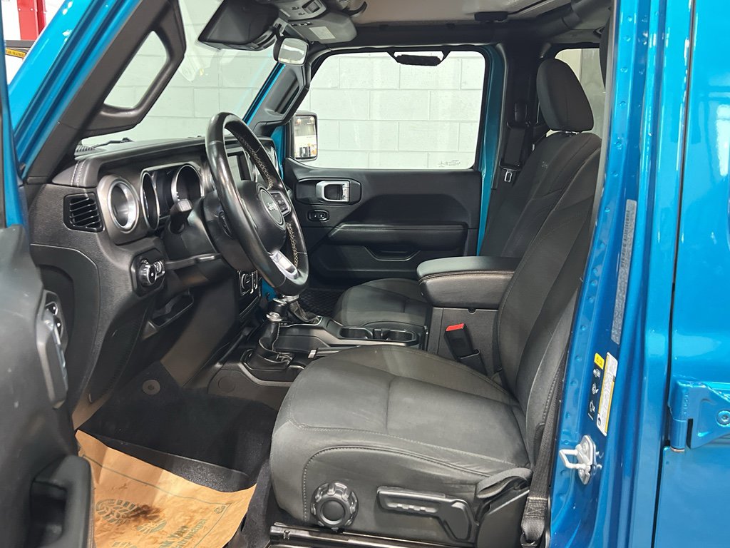 Used 2020 Jeep Wrangler Unlimited Sahara w/ LED Lighting Group image 13