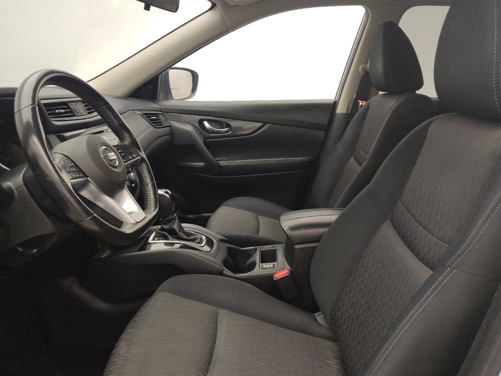 Used 2017 Nissan Rogue SV AWD/4WD image 17