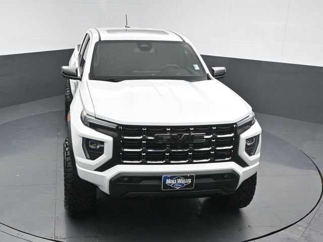 Used 2023 GMC Canyon AT4 w/ Technology Package image 10