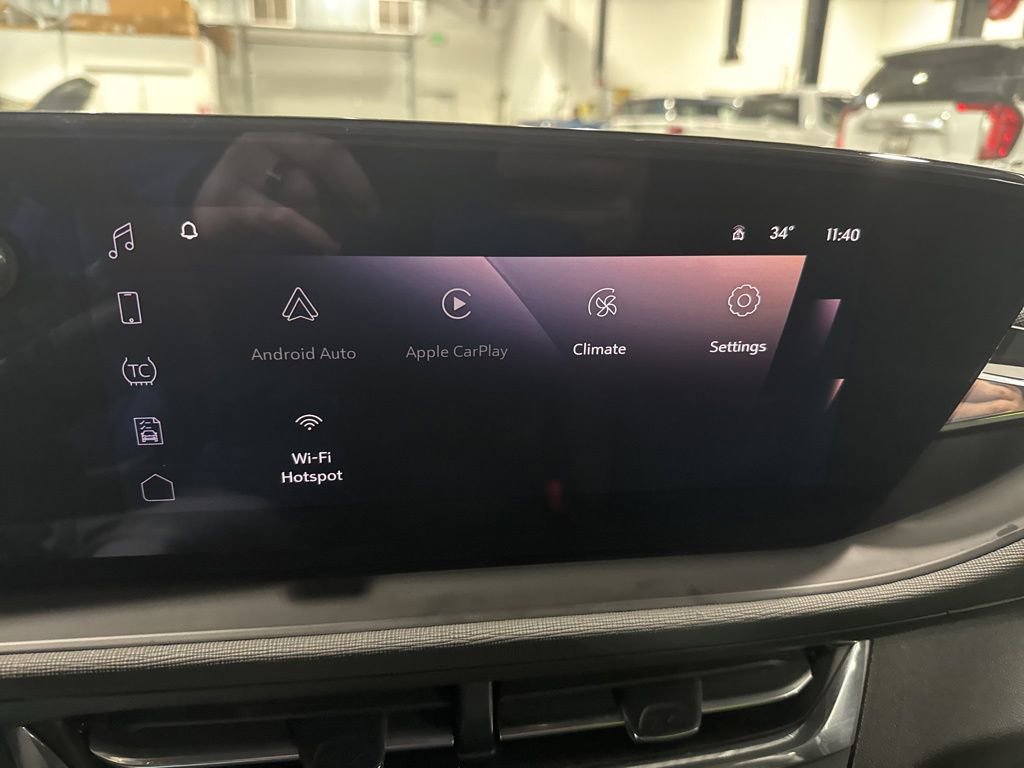 Certified 2025 Buick Envista Preferred image 10