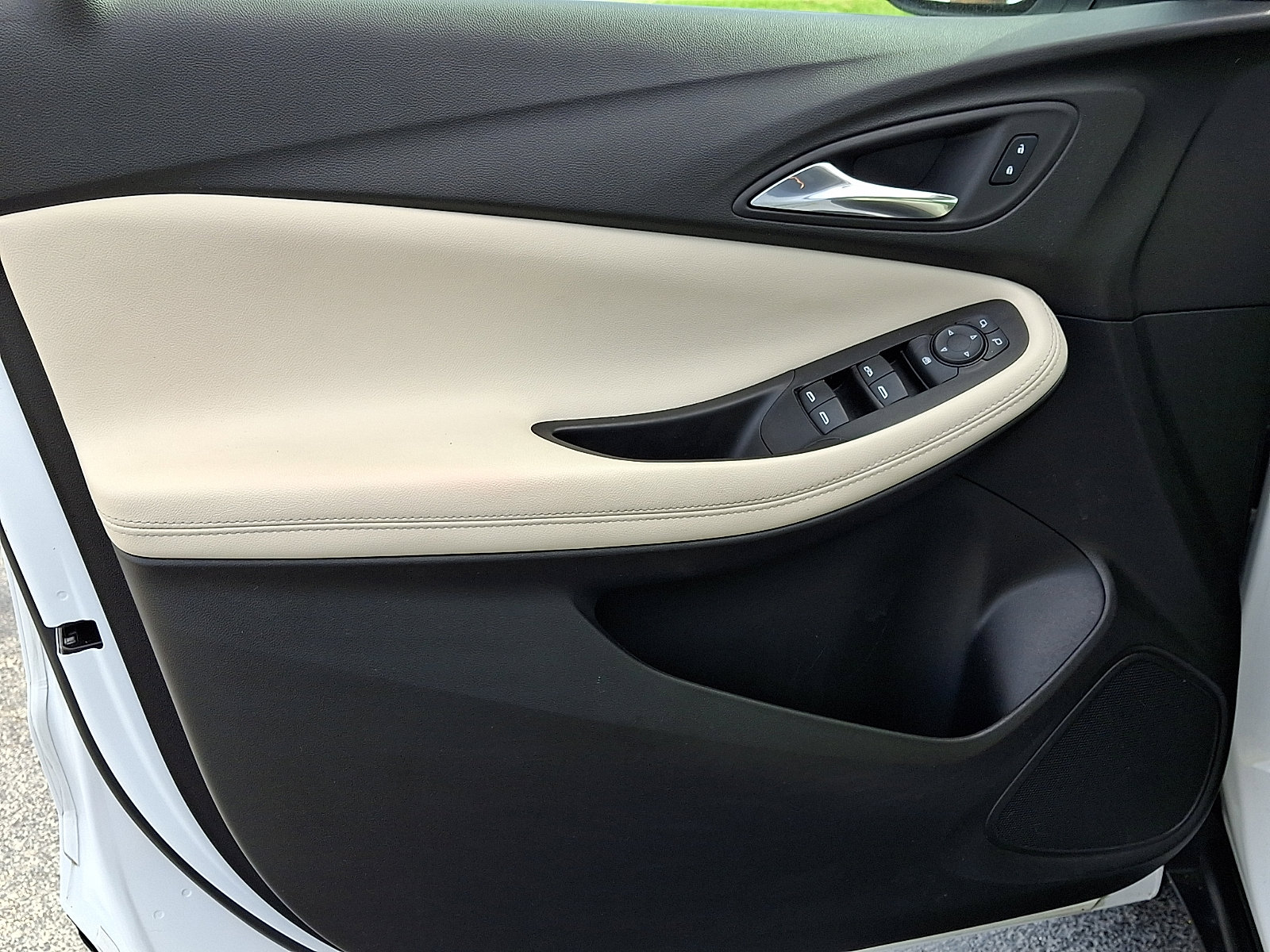 Certified 2023 Buick Encore GX Select image 12