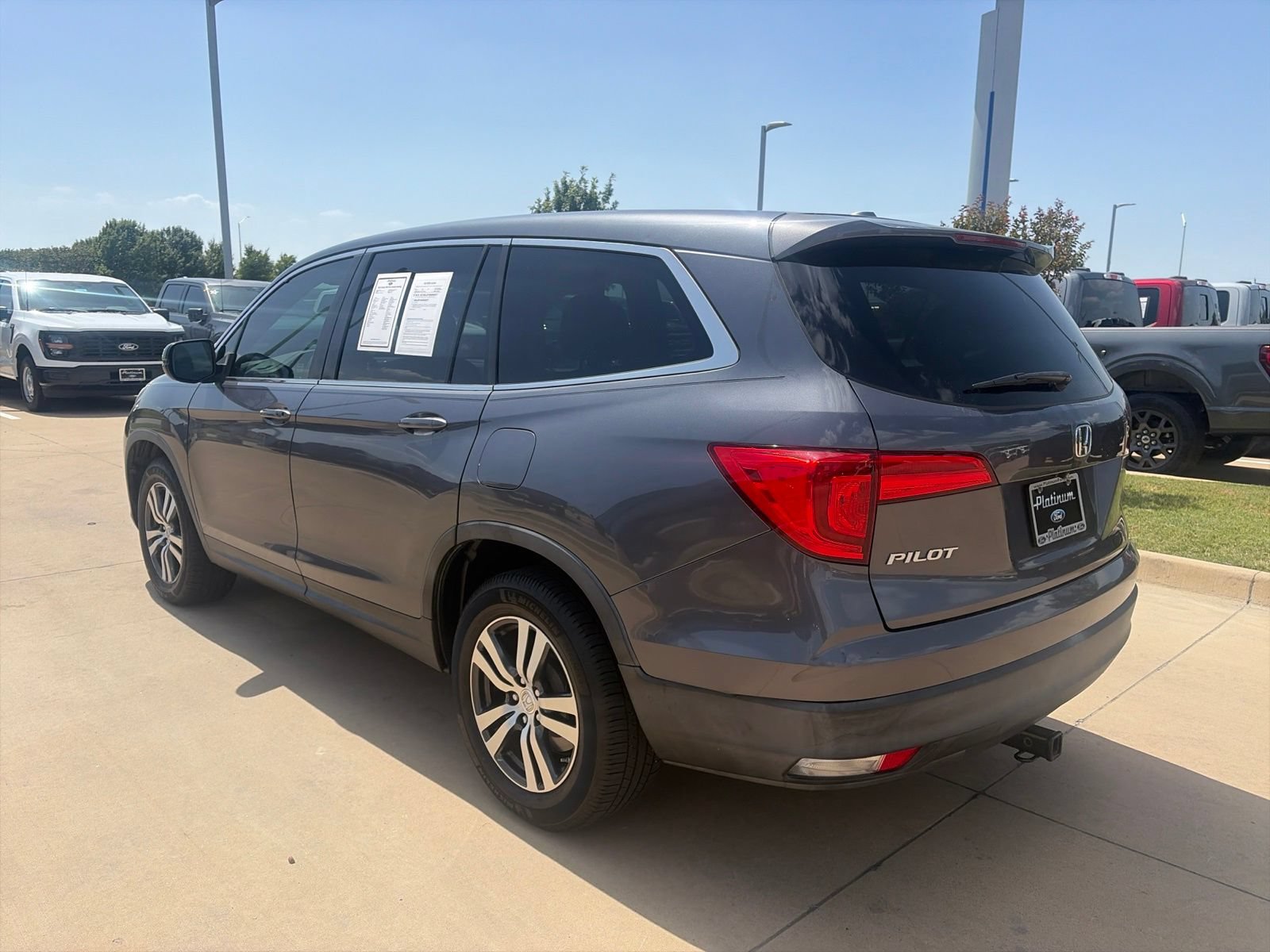Used 2016 Honda Pilot EX image 5