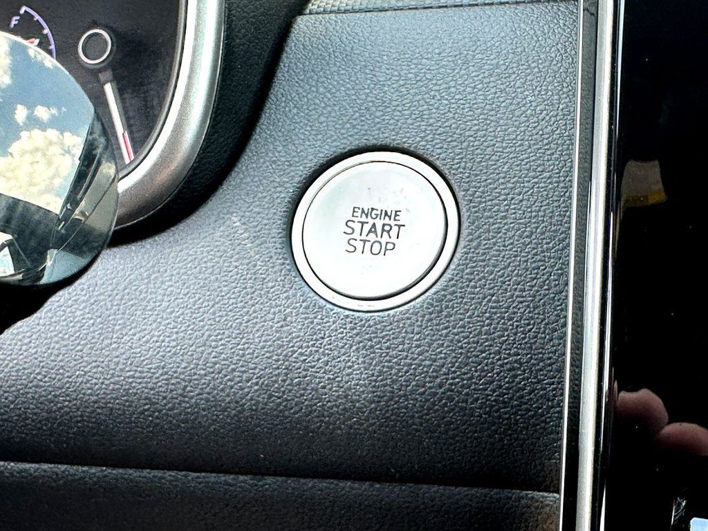 Used 2023 Hyundai Santa Cruz SEL FWD image 19