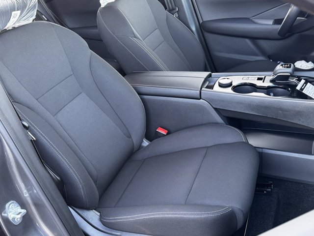 New 2025 Nissan Rogue S AWD/4WD image 12